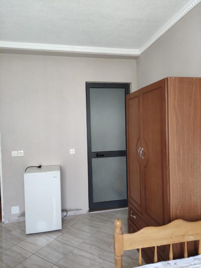 Ilirida-swimming Pool & Garden View For Rent Privatunterkunft