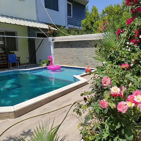 Ilirida-Swimming Pool & Garden View Rooms For Rent Durres Exterior photo