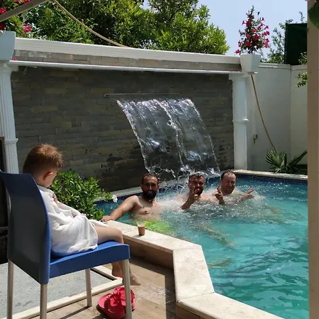 Ilirida-Swimming Pool & Garden View Rooms For Rent Durres Exterior photo